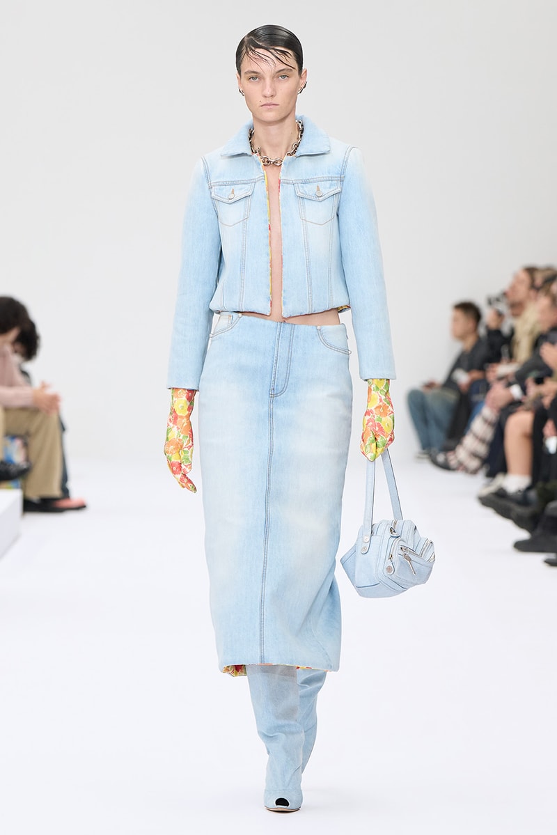 Acne Studios 2025 春夏女裝系列大秀正式登場