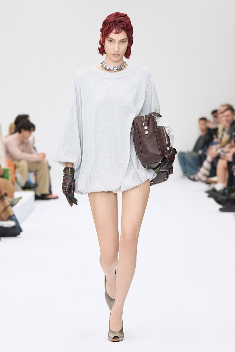 Acne Studios 2025 春夏女裝系列大秀正式登場