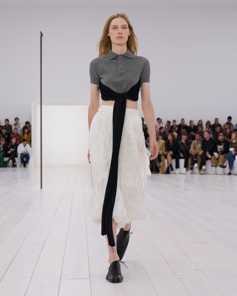 LOEWE 2025 春夏女裝系列大秀正式登場