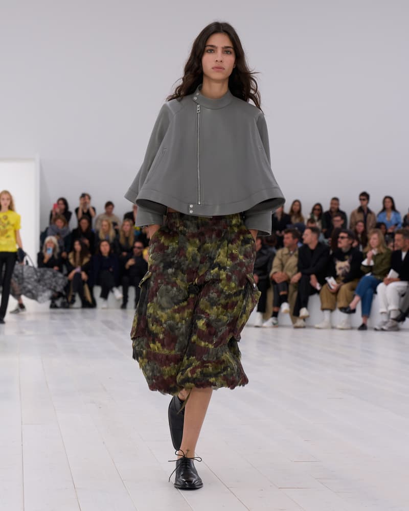 LOEWE 2025 春夏女裝系列大秀正式登場