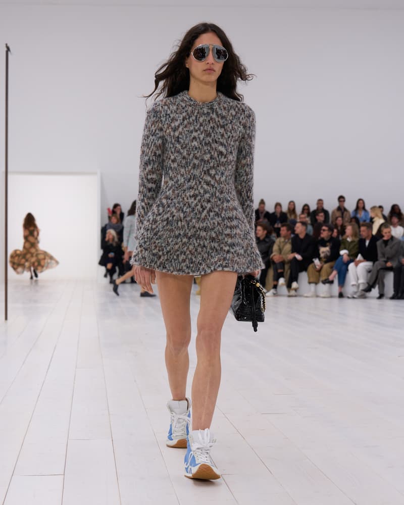 LOEWE 2025 春夏女裝系列大秀正式登場