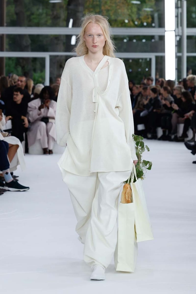 ISSEY MIYAKE 正式發佈 2025 全新春夏系列大秀