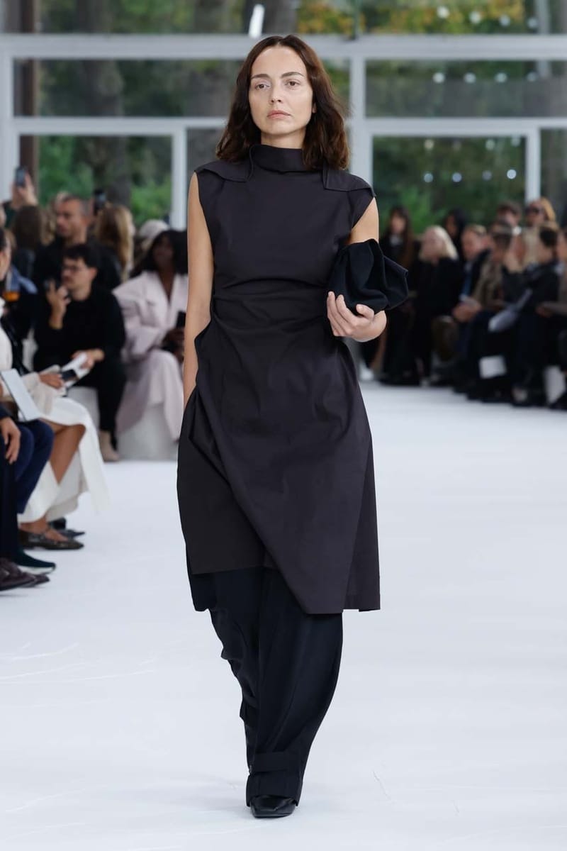 ISSEY MIYAKE 正式發佈 2025 全新春夏系列大秀