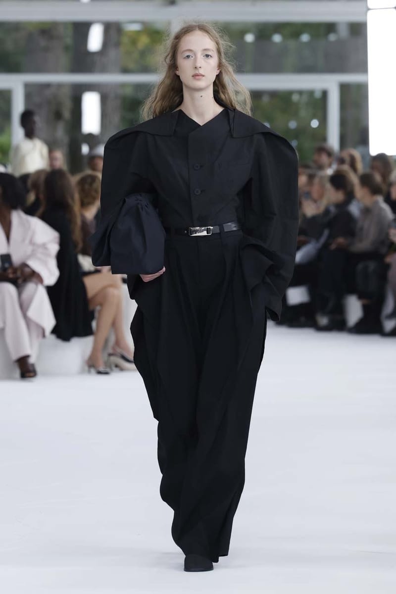 ISSEY MIYAKE 正式發佈 2025 全新春夏系列大秀