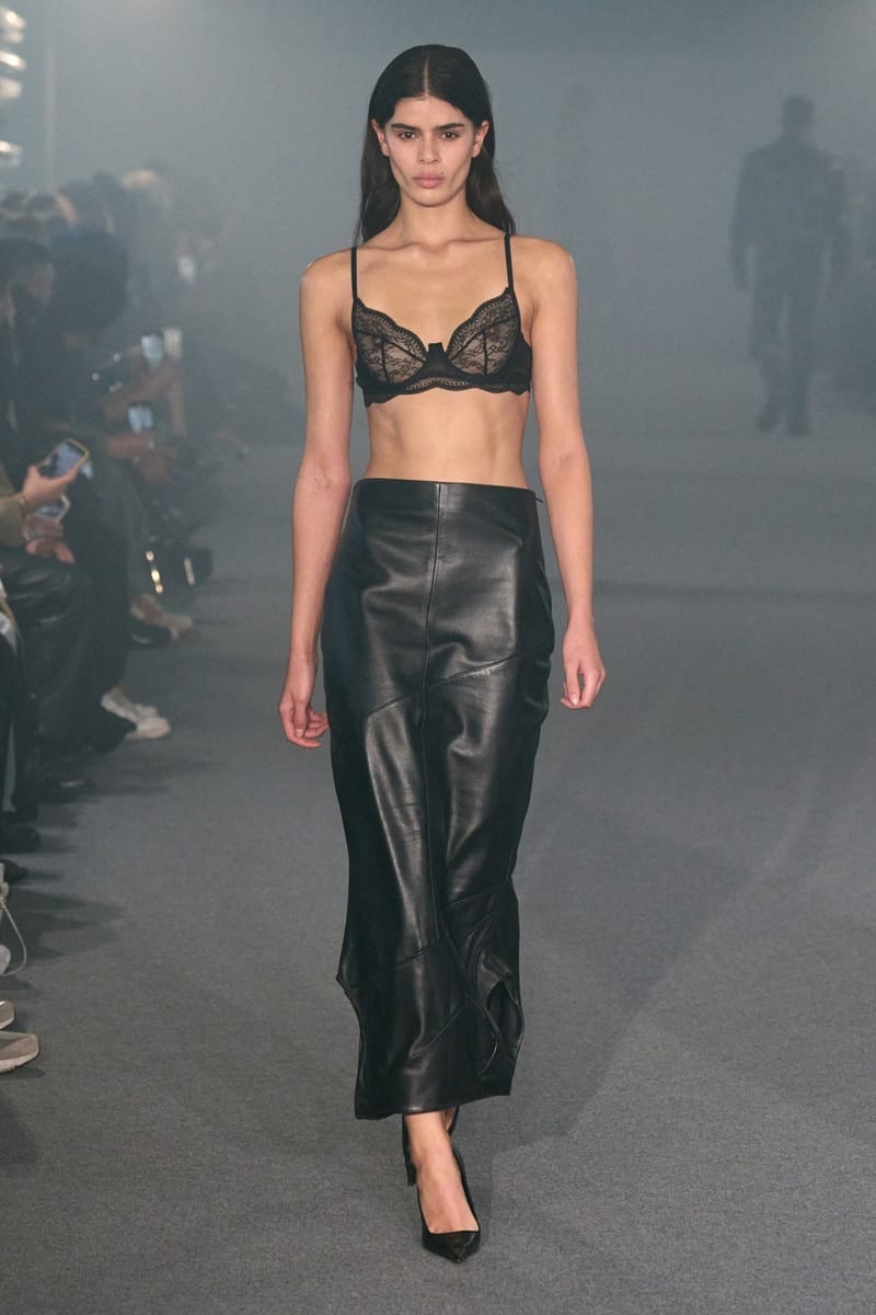 VETEMENTS 正式發佈 2025 全新春夏系列大秀