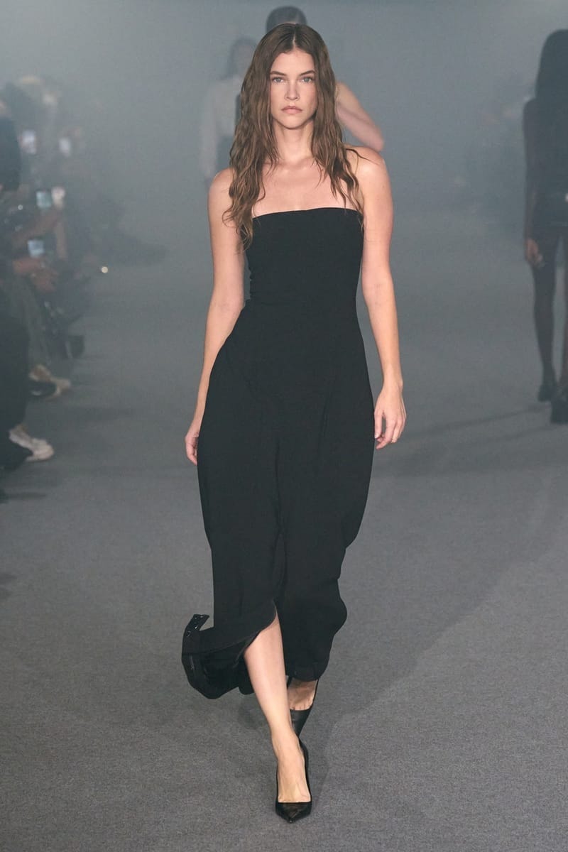 VETEMENTS 正式發佈 2025 全新春夏系列大秀