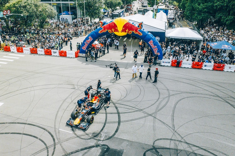 角田裕毅急速操駕,走進台灣首屆 Red Bull Showrun Formula 1 展演活動