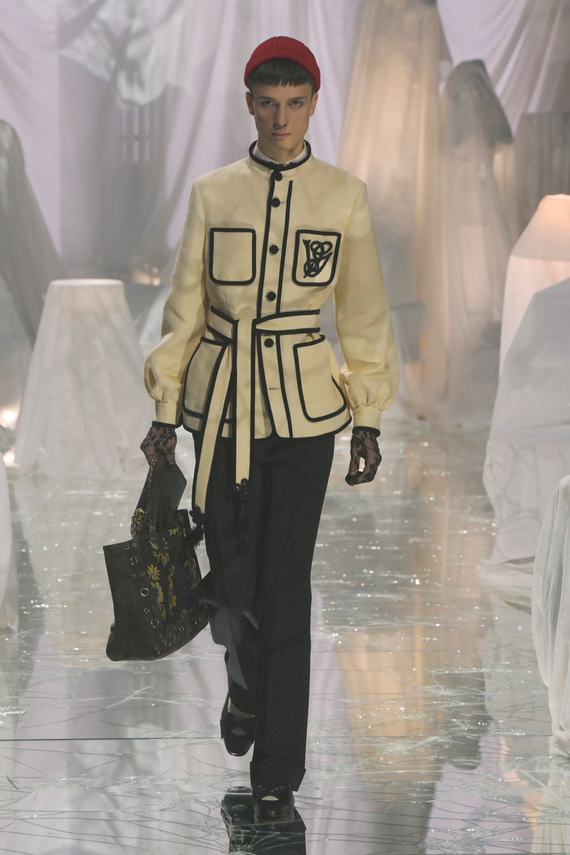 VALENTINO 2025 春夏系列大秀正式登場