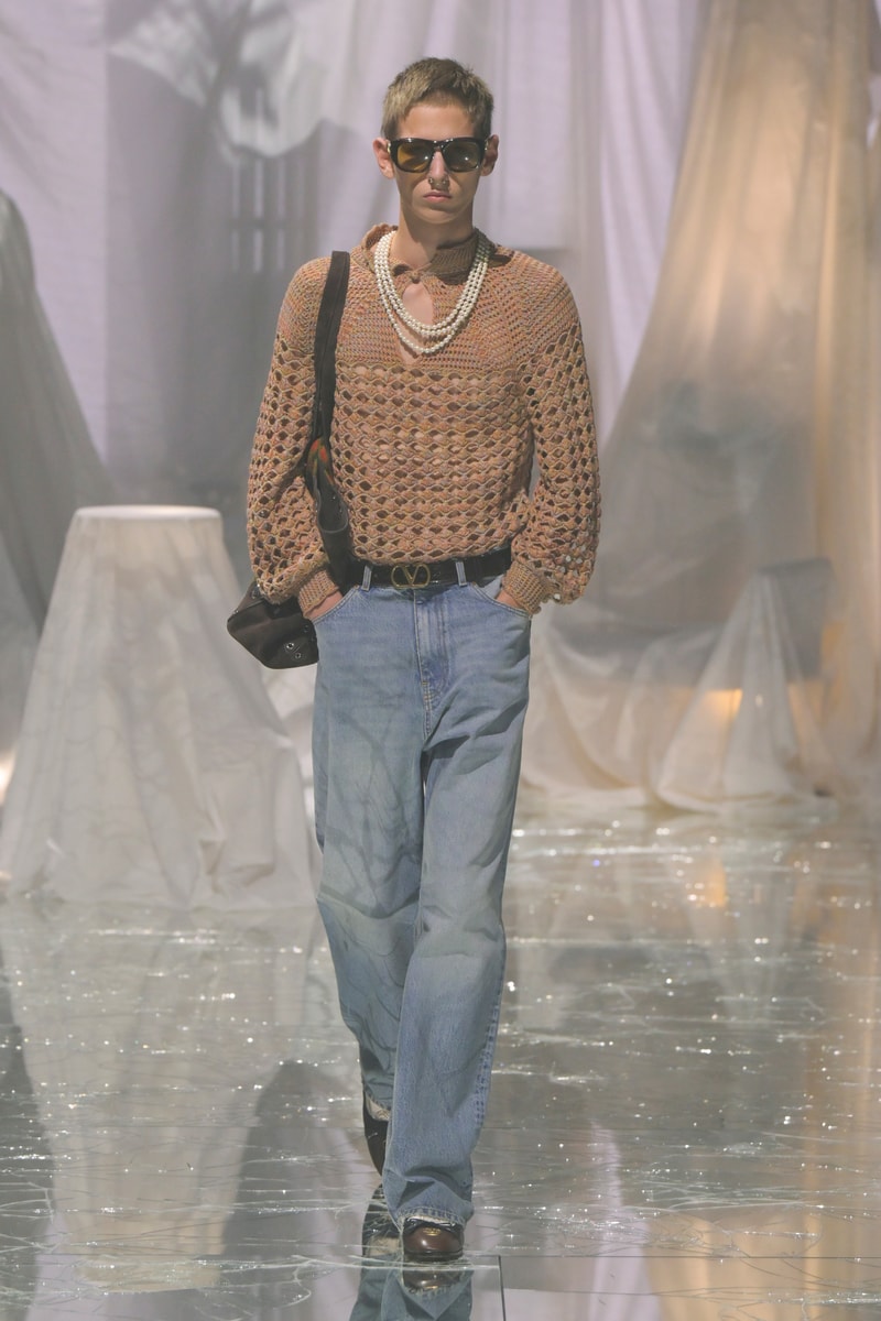 VALENTINO 2025 春夏系列大秀正式登場