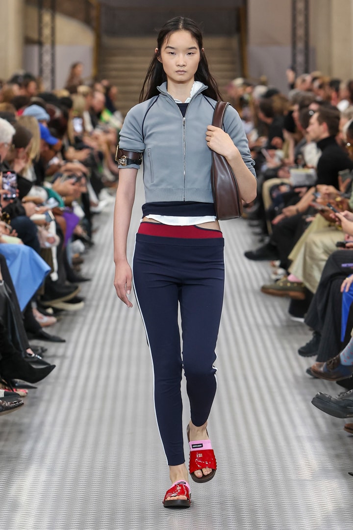 Miu Miu 2025 春夏系列大秀正式登場