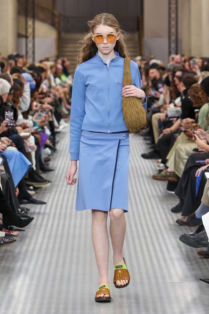 Miu Miu 2025 春夏系列大秀正式登場