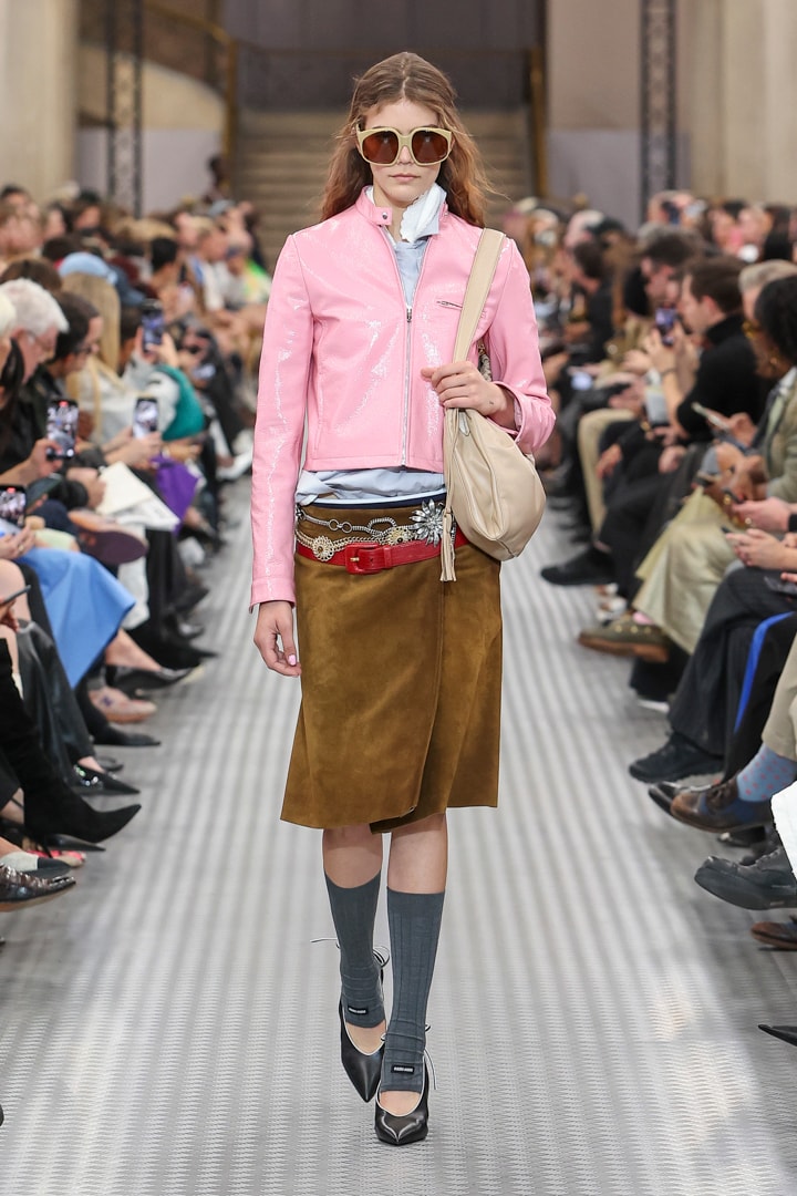 Miu Miu 2025 春夏系列大秀正式登場