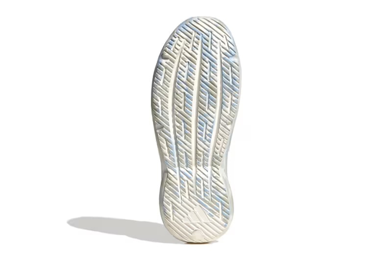 變種 YEEZY？adidas Lightblaze Moc 最新鞋款系列正式登場