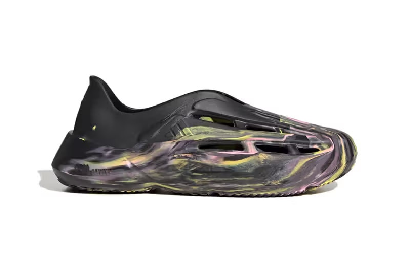 變種 YEEZY？adidas Lightblaze Moc 最新鞋款系列正式登場