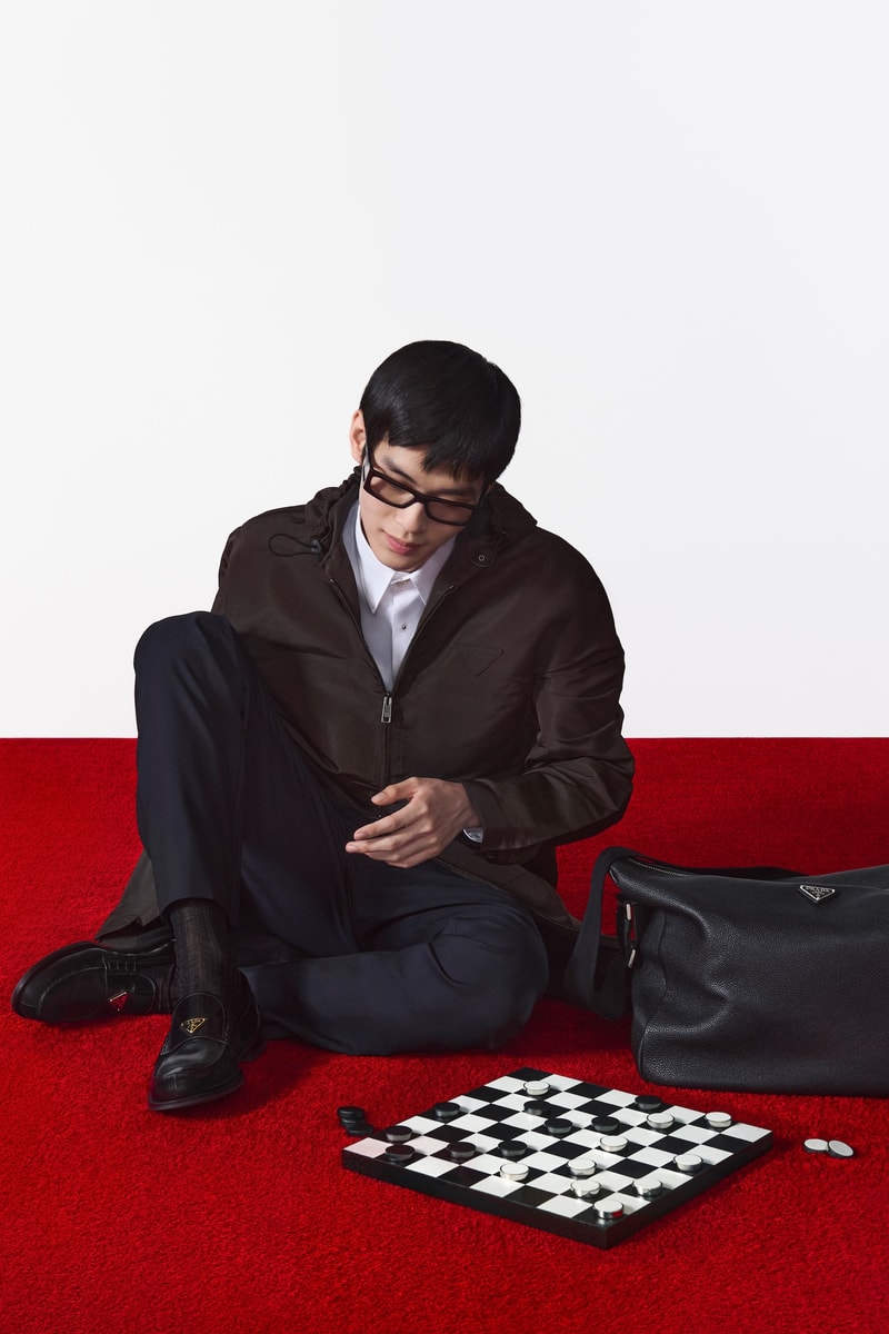 Prada 最新冬日節慶系列正式登場