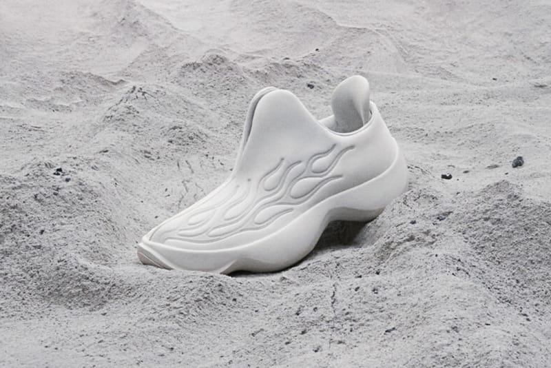 ASICS 攜手 ONE OK ROCK 主唱 Taka 推出 ASICS-ONE 聯名鞋款全新配色