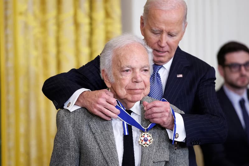 首位獲此殊榮的時尚設計師！Ralph Lauren 受美國總統 Joe Biden 頒發總統自由勳章