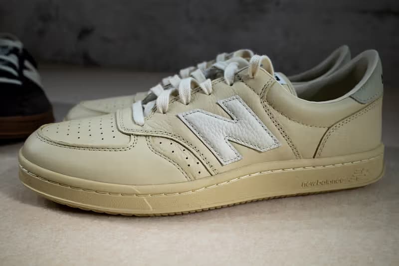 率先近賞 AURALEE x New Balance CT500 2025 最新秋冬系列聯名鞋款