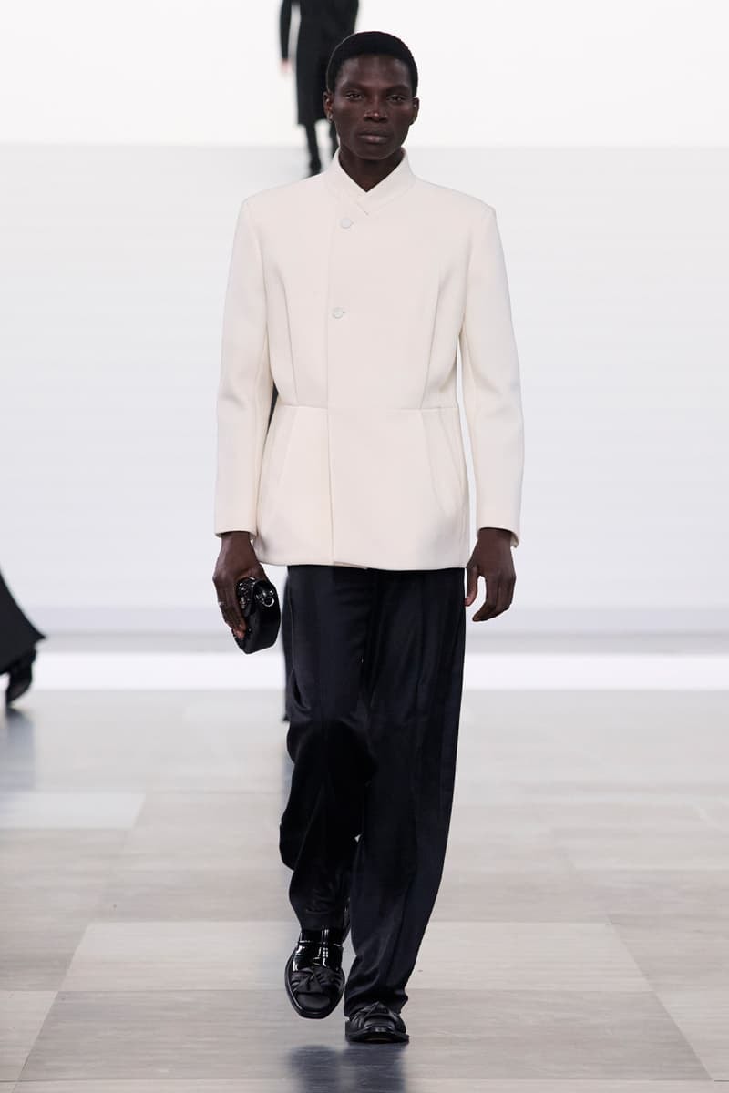 探索男裝的「蛻變」，Dior 2025 冬季男裝系列大秀