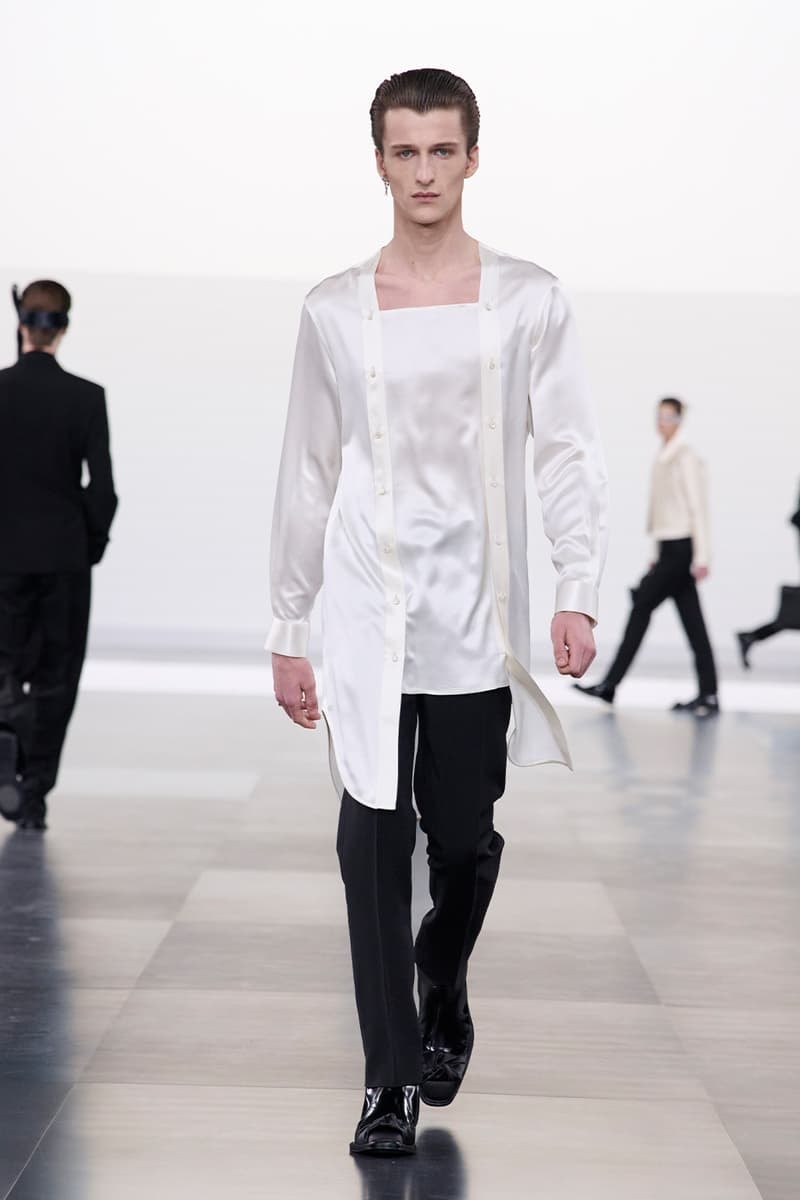 探索男裝的「蛻變」，Dior 2025 冬季男裝系列大秀
