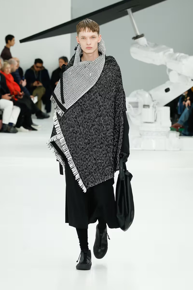 ISSEY MIYAKE 家族男裝品牌「IM MEN」最新系列大秀首度登陸巴黎時裝週