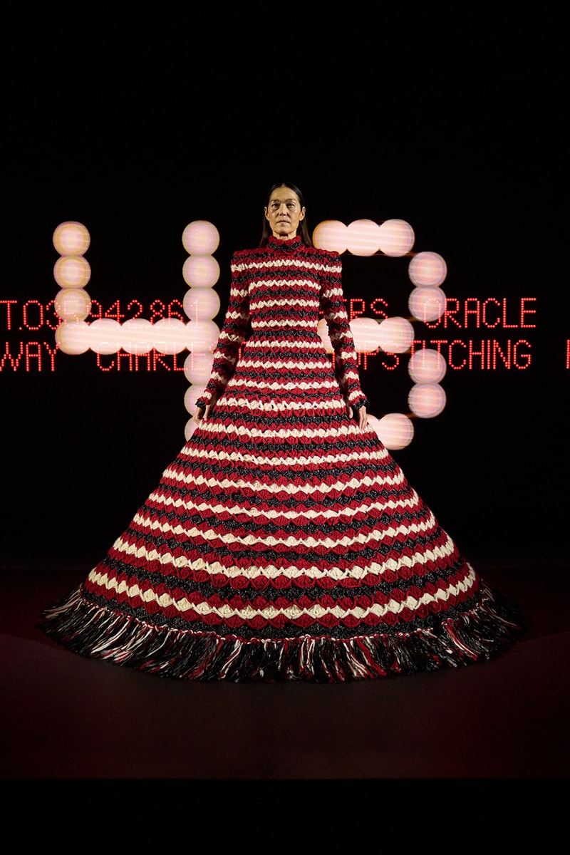 Alessandro Michele 首度執掌 Valentino Vertigineux 2025 高級訂製時裝大秀正式登場