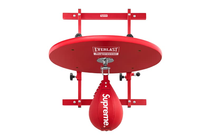 撞球桌、網球拍、高級傢俱及音響!Supreme 2025 春夏系列「配件」完整公開