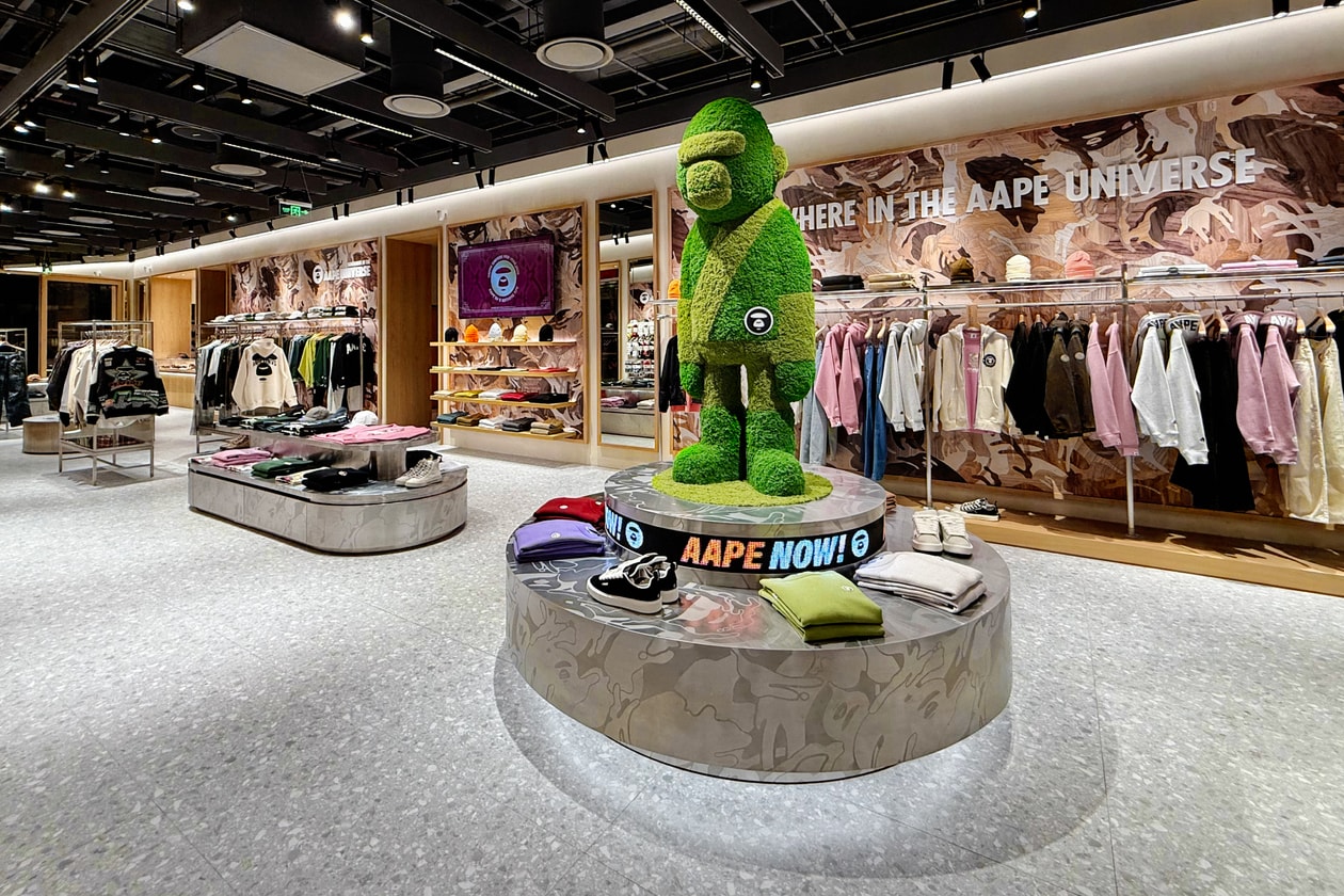 AAPE 2025 春夏重返 90 年代「cool kids」風潮
