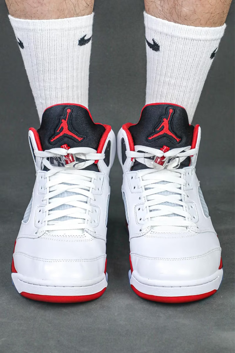 率先實著 Air Jordan 5 最新復刻配色「Fire Red」