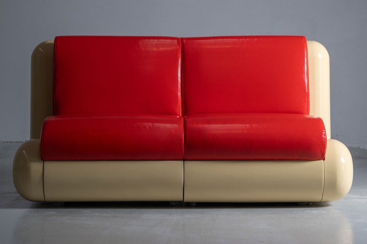 Holloway Li x Uma 推出全新 T4 Sofa,亮紅 PVC 材質迎接戶內外使用