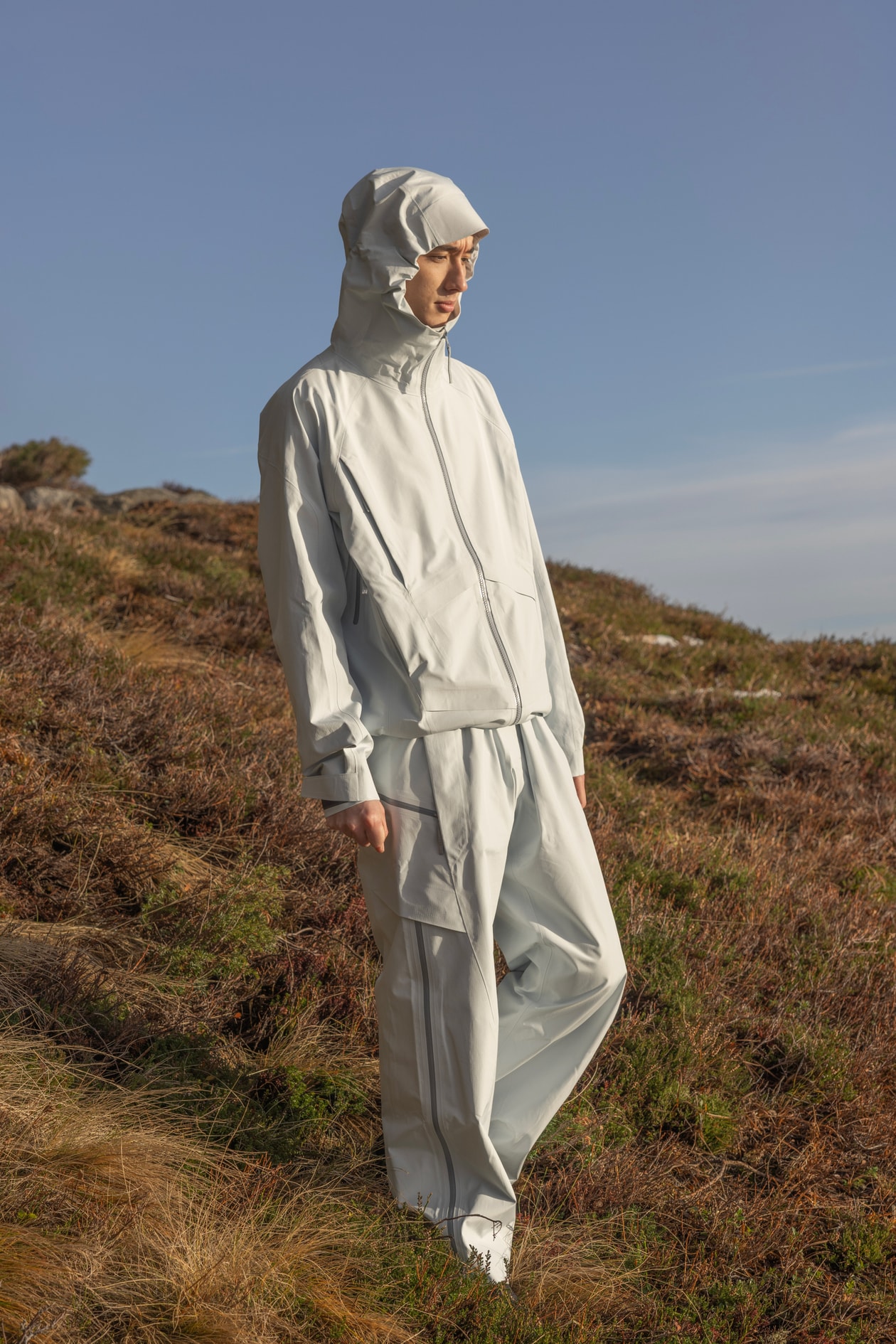 KOLON SPORT 全新支線「K:」2025 春夏系列率先亮相東京