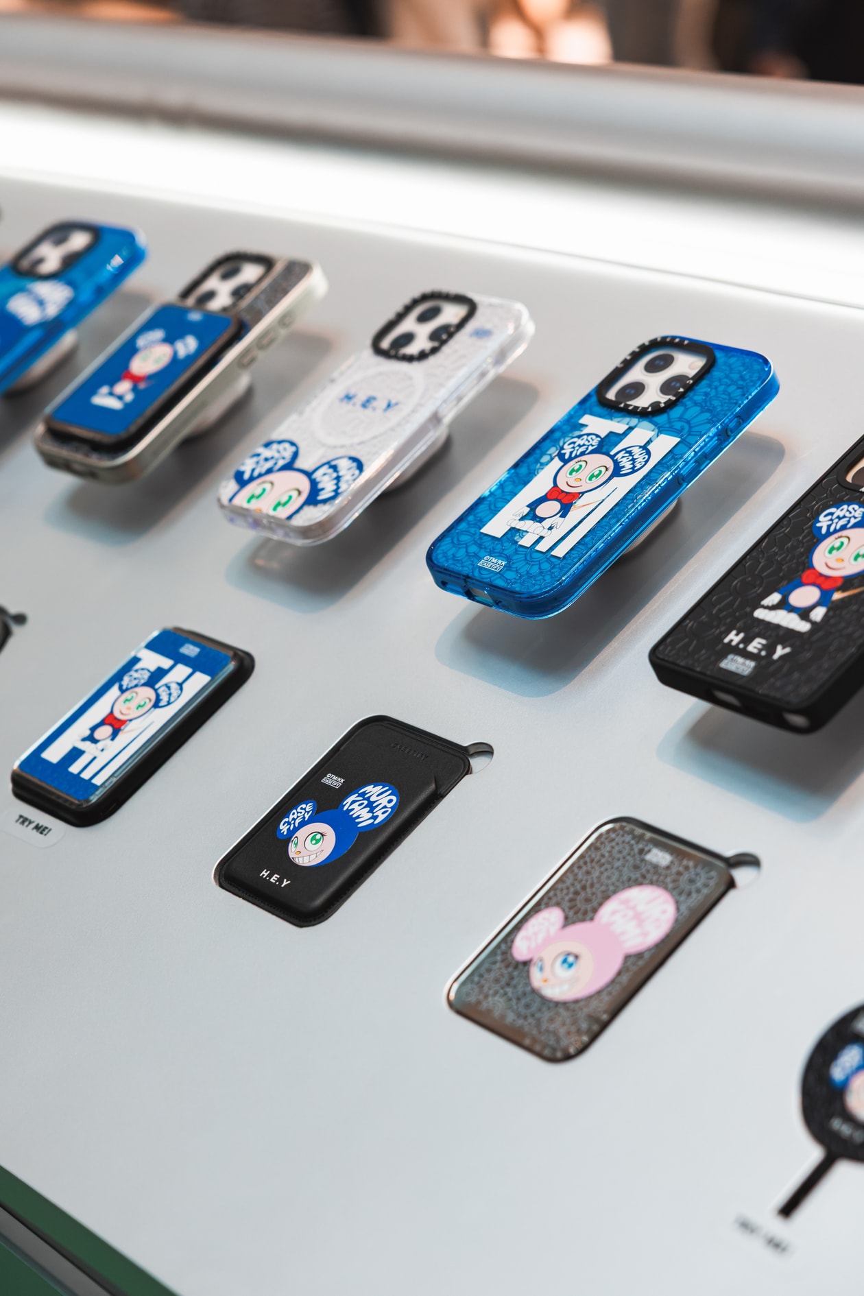 CASETiFY 至今最大規模的藝術界聯乘，攜手村上隆 「TAKASHI MURAKAMI x CASETiFY: MR. DOB」高端系列正式登場