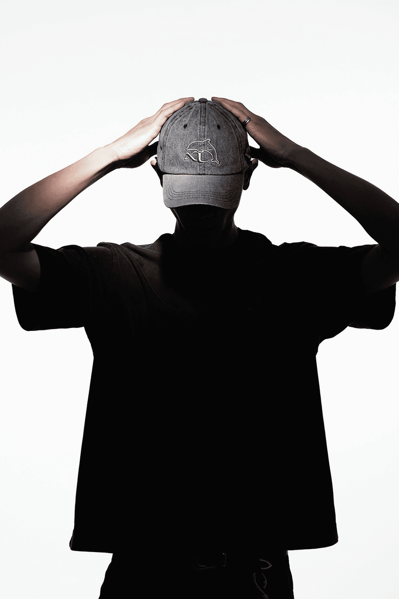 Anonymous Talking 首度攜手 JKS SHOP 旗下品牌 AGILITY 打造 2025 春夏聯名系列