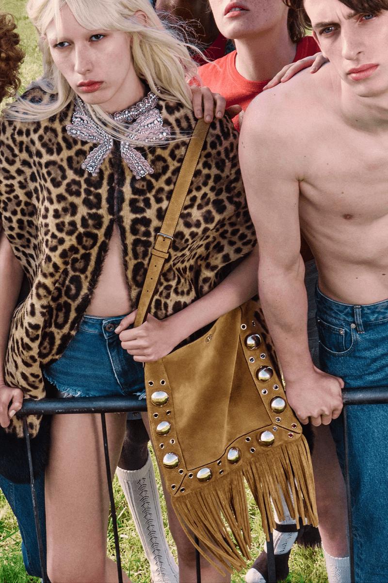 嬉皮風格再進化！Valentino 推出全新 Nellcôte 手袋系列