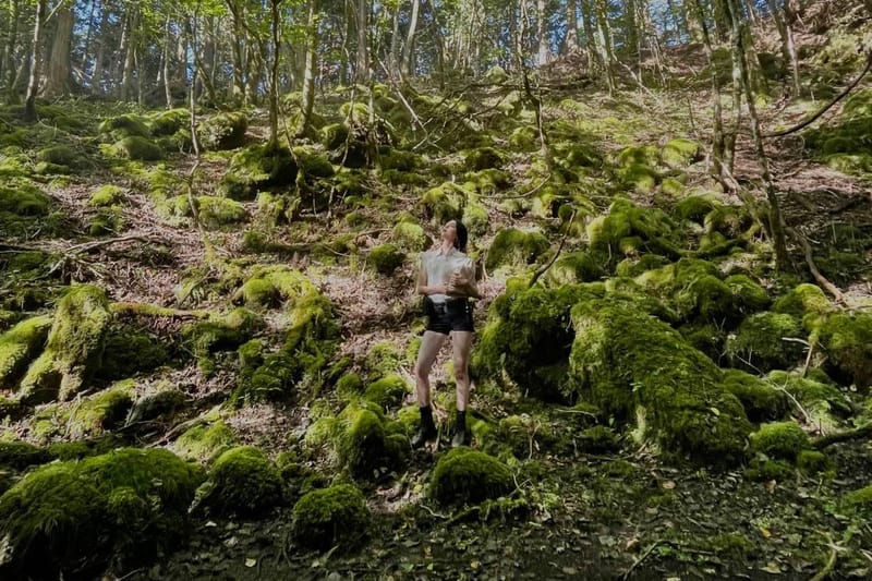 三十而立．三吉彩花攝影創作紀實 #3「GREEN」