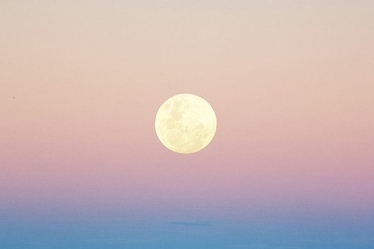 你的五月滿月星座運勢來了