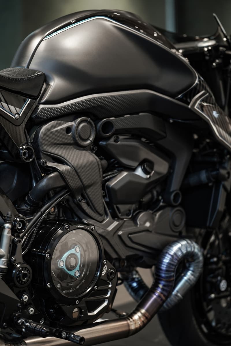 Rough Crafts 全新車展進駐台北新光三越 DIAMOND TOWER