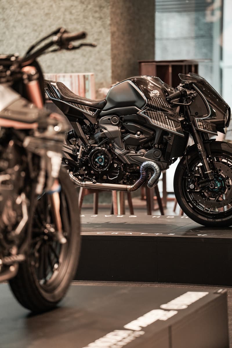 Rough Crafts 全新車展進駐台北新光三越 DIAMOND TOWER