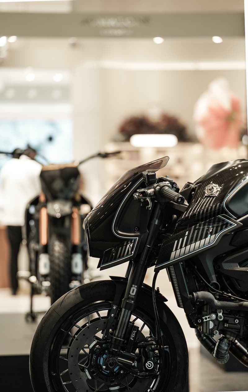Rough Crafts 全新車展進駐台北新光三越 DIAMOND TOWER