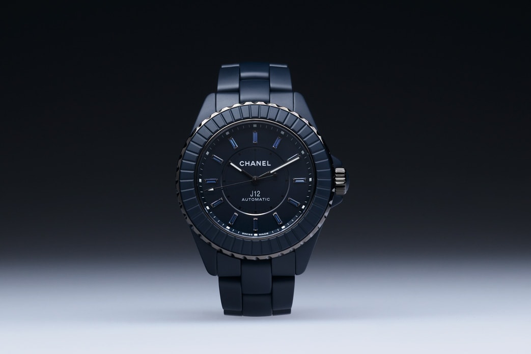 CHANEL 點亮尖沙咀鐘樓，慶祝 J12 腕錶誕生 25 週年暨全新 J12 BLEU 系列登場 精彩活動回顧