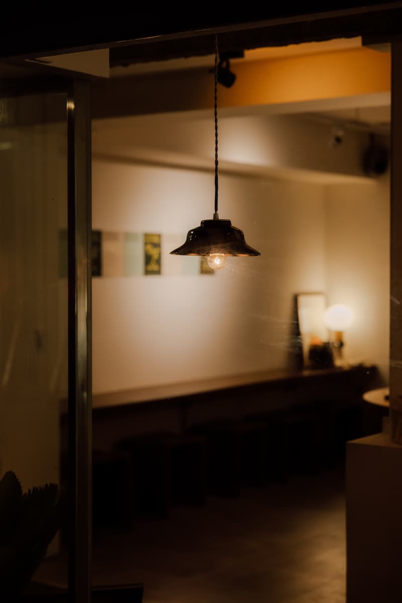 走進陶瓷器工作室 ZI YONE CRAFT STUDIO 展覽《In use, In pause》