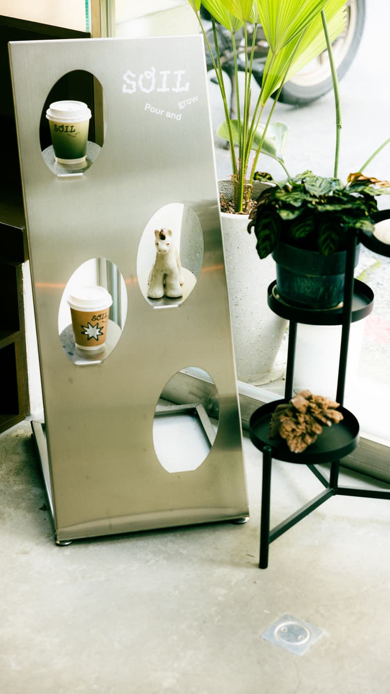 走進陶瓷器工作室 ZI YONE CRAFT STUDIO 展覽《In use, In pause》
