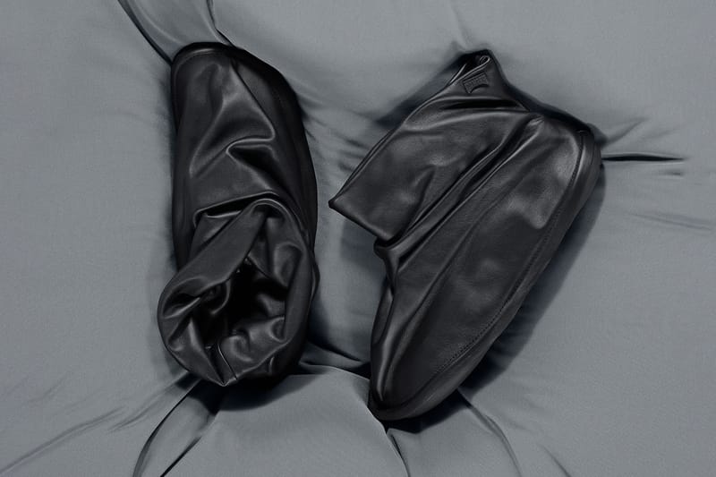 ISSEY MIYAKE 首度攜手 Camper 推出全新聯名系列鞋款「Peu Form」