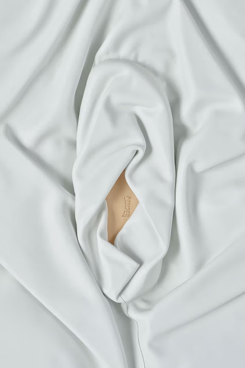 ISSEY MIYAKE 首度攜手 Camper 推出全新聯名系列鞋款「Peu Form」