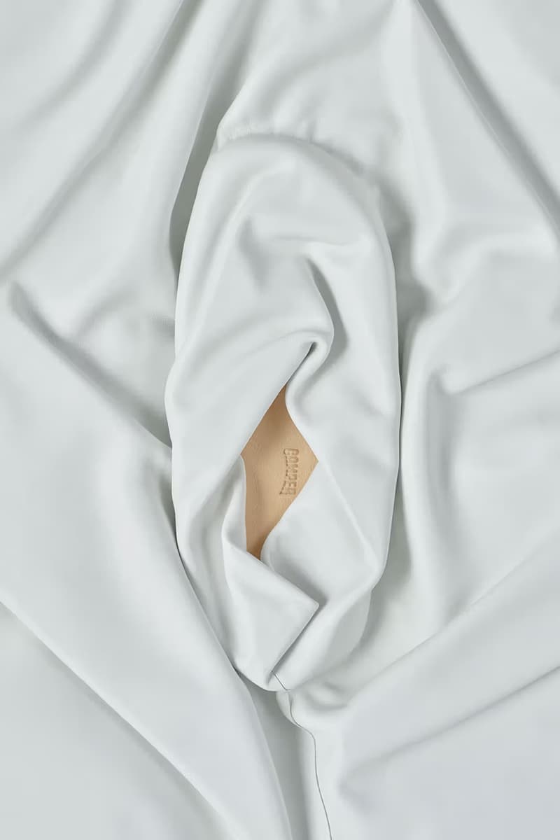 ISSEY MIYAKE 首度攜手 Camper 推出全新聯名系列鞋款「Peu Form」