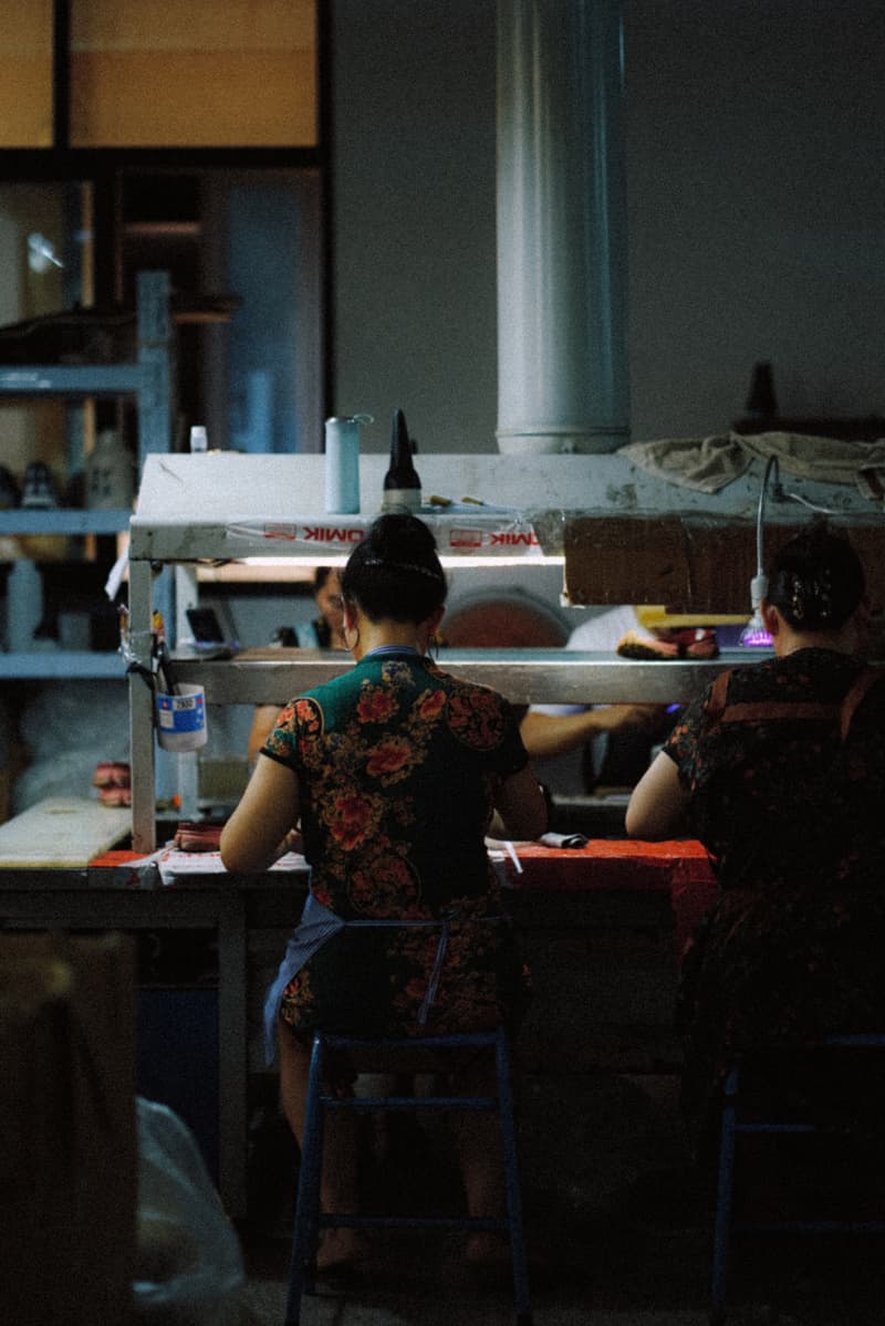 YASAKI Movement 攜手 MC 仁及 80 年老字號步陞鞋業推出「潮流悍匪」聯乘企劃