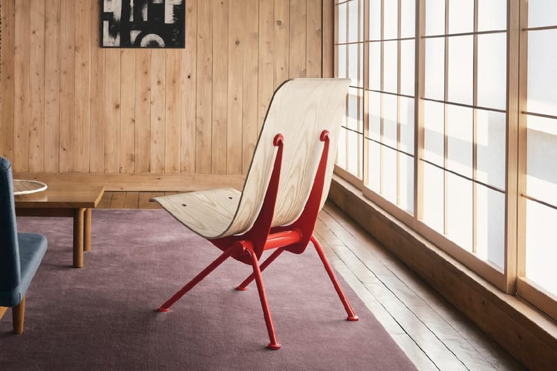 Vitra 重新復刻法國傳奇設計大師 Jean Prouvé 晚年知名作品：The Antony Chair