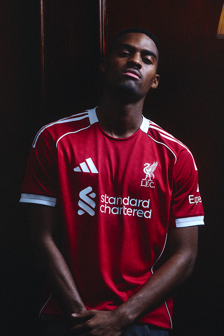 adidas x Liverpool FC 2025/26 新球季戰衣登場！全港四大期間限定店同步啟動