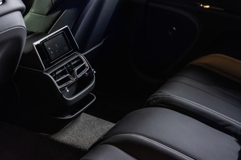 Bentley 全新 Continental GT、Continental GTC 及 Flying Spur 車型正式抵台