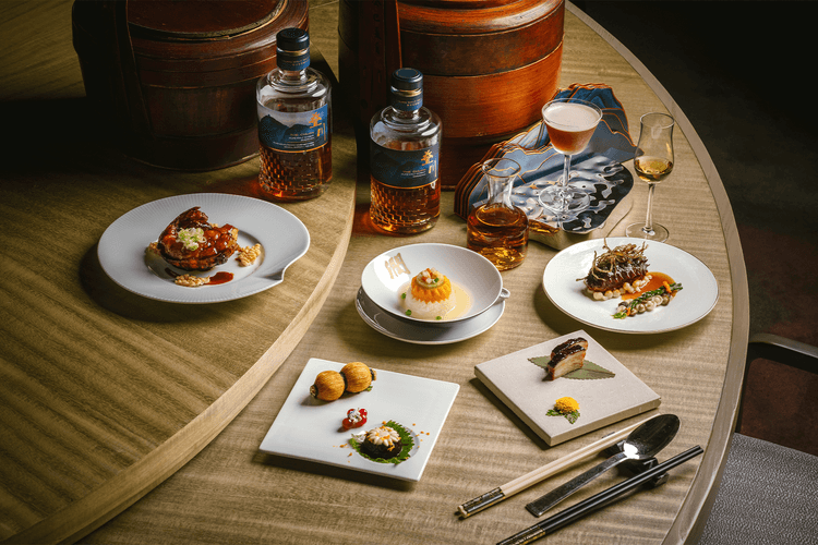 首款中國純麥威士忌「叠川」登陸香港!聯手米芝蓮二星「潤」中菜廳推出限定配對菜單